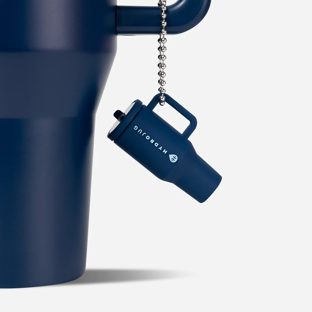 traveler-keychain-z4 Web-TravelerKeychainPhotos-Navy2.webp